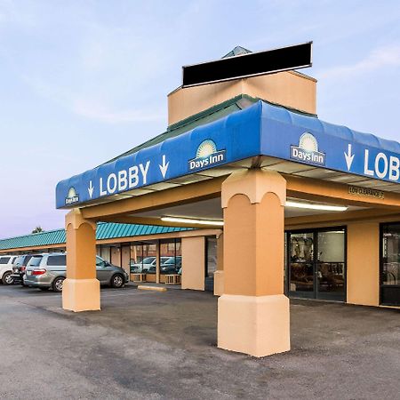 Days Inn By Wyndham Dickson Exterior photo